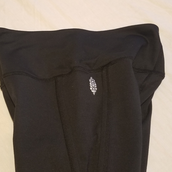 🥳2xHP🥳Free People Legging Infinity Cropped cutouts - Picture 7 of 7